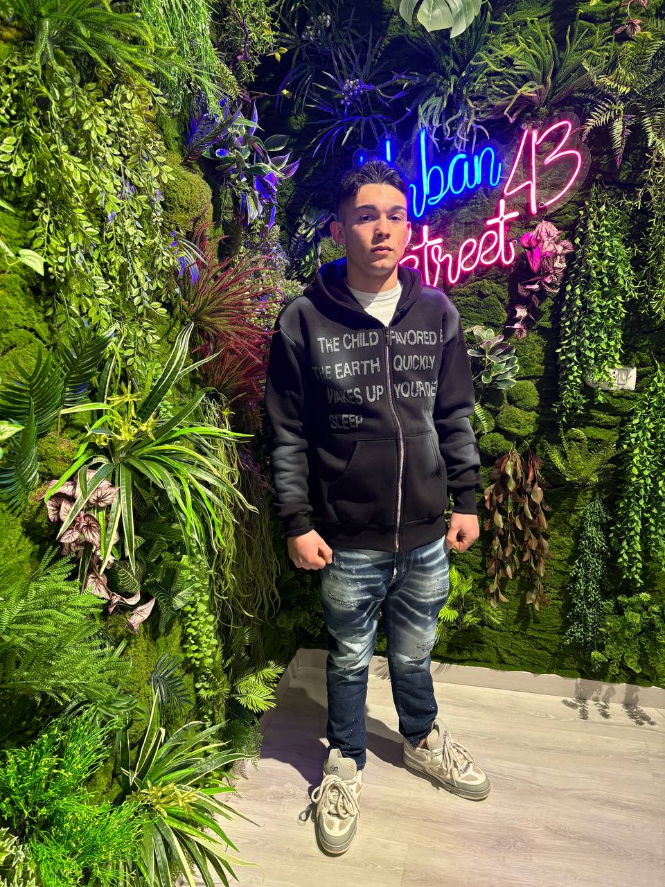 FELPA CON ZIP THE CHILD