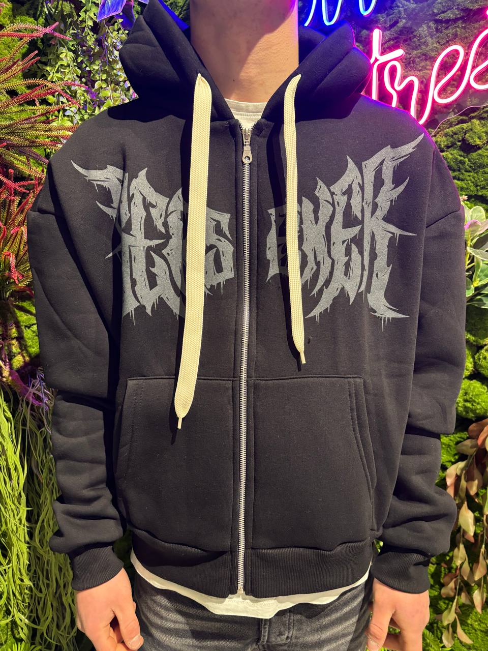 FELPA CON ZIP BERSEKER