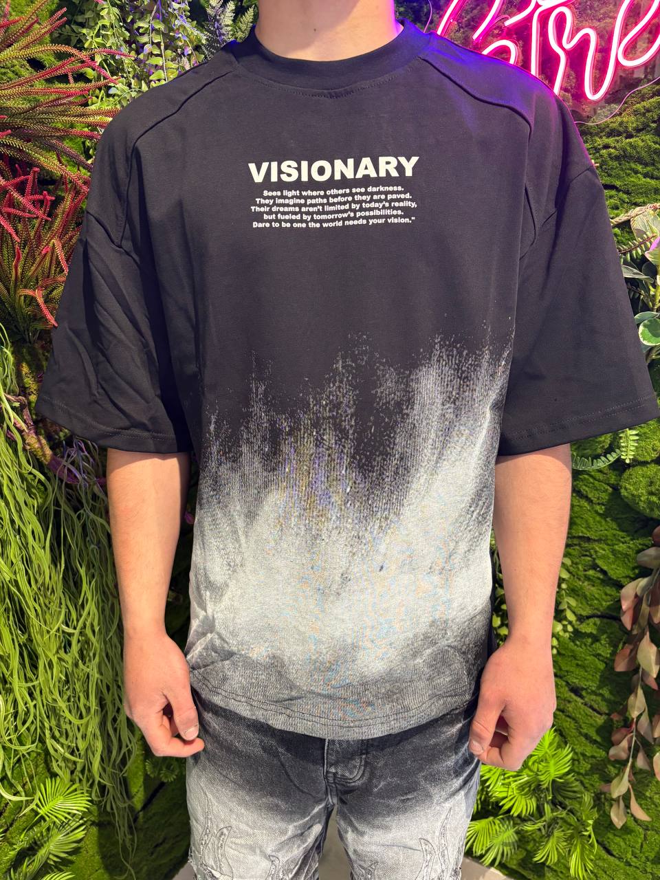 T-SHIRT VISIONARY