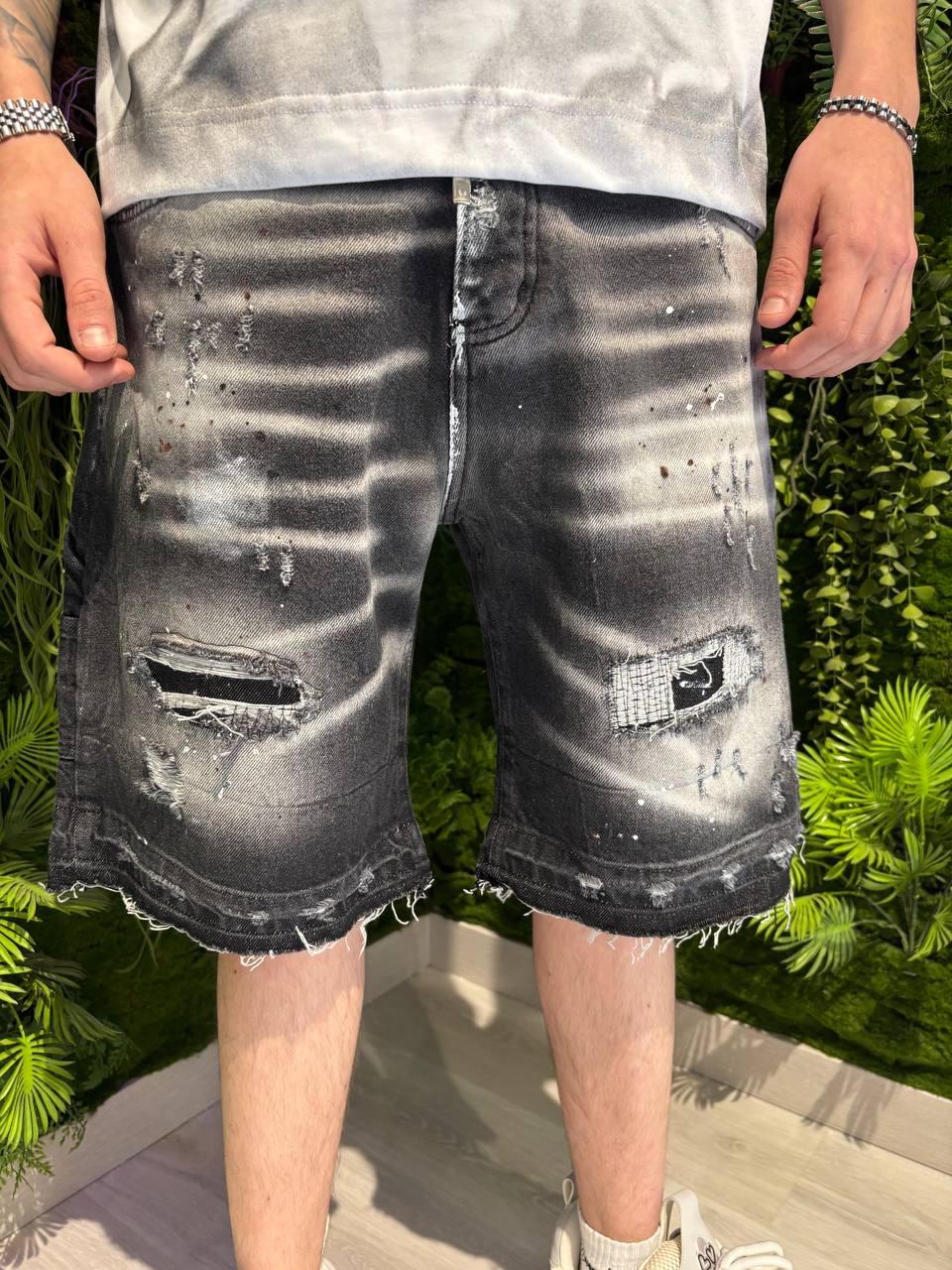 SHORT STRAIGHT CIANOTIC