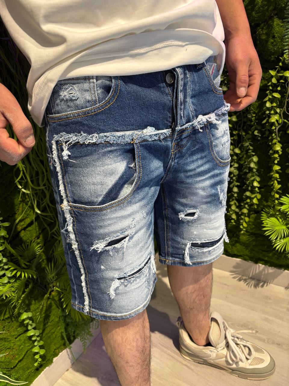 SHORT DOUBLE SHORT