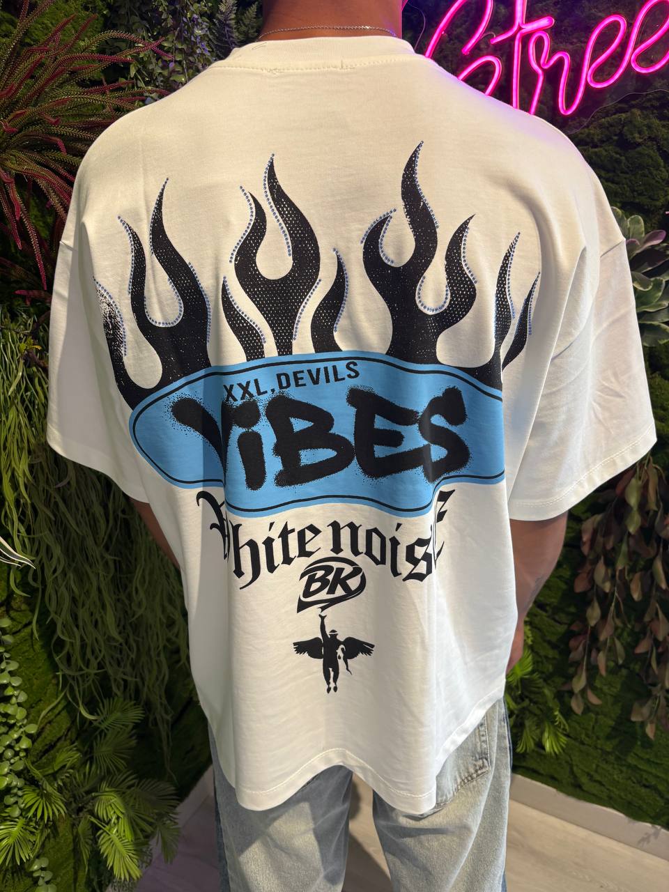 T-SHIRT BUNKER VIBES
