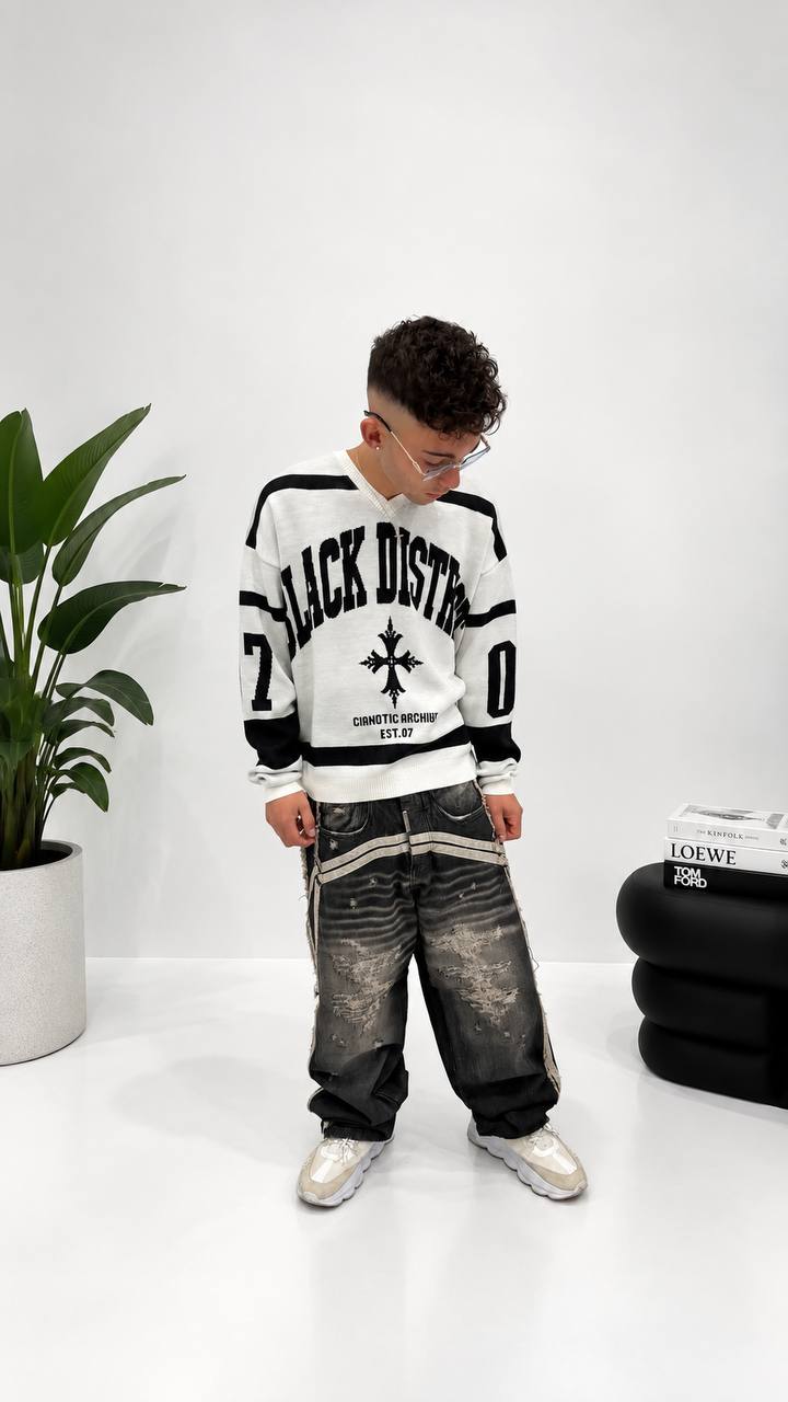 PULLOVER BLACK DISTRICT